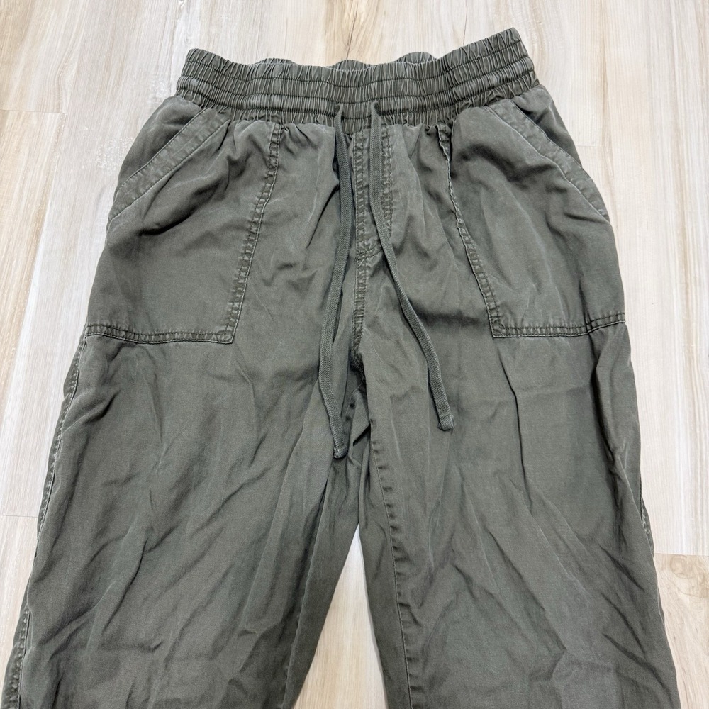 A New Day Women's Medium M Lightweight Green Joggers Urban Streetwear Athleisure - Picture 2 of 9
